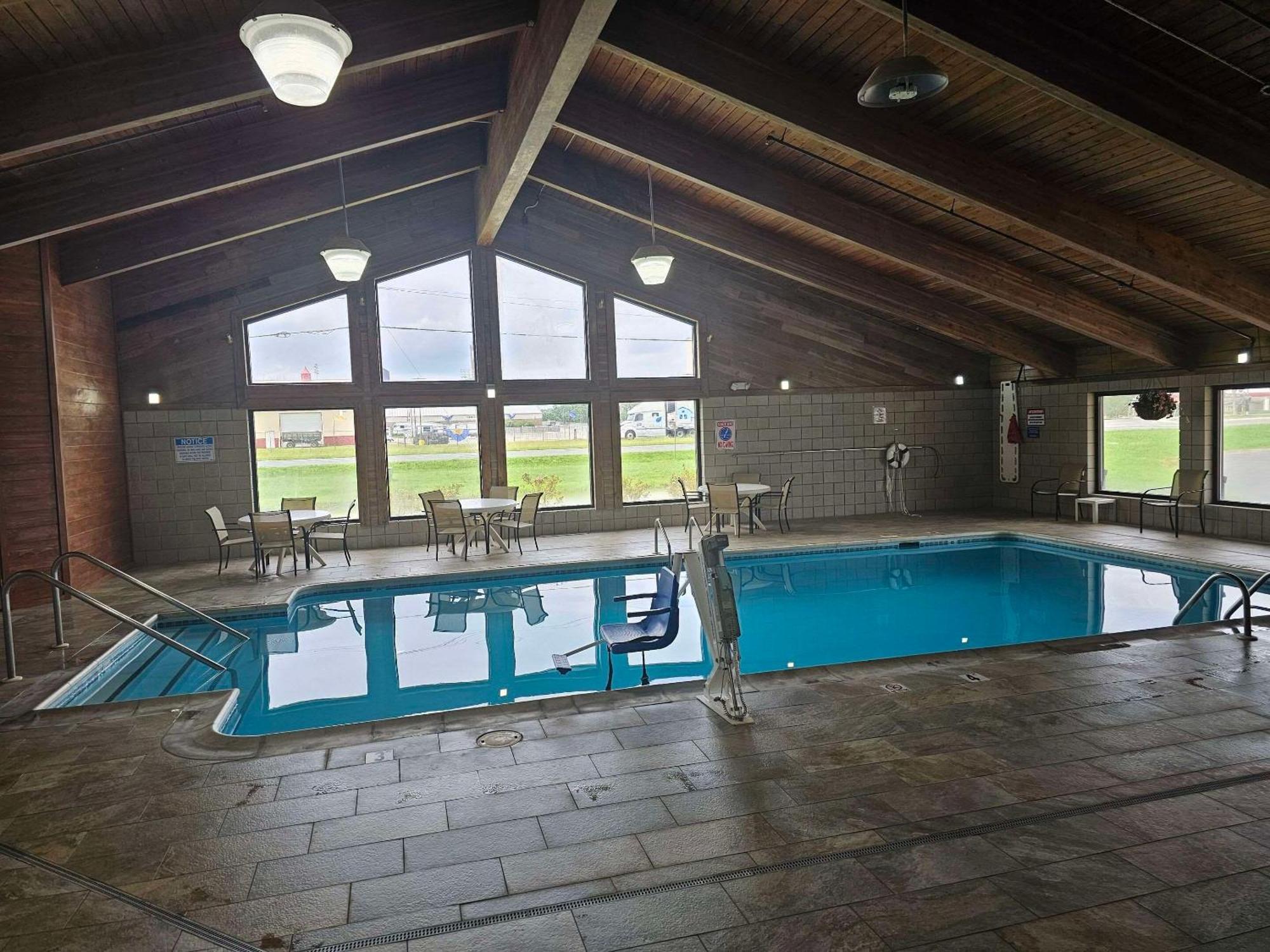 Quality Inn & Suites Harrington - Milford Exteriér fotografie