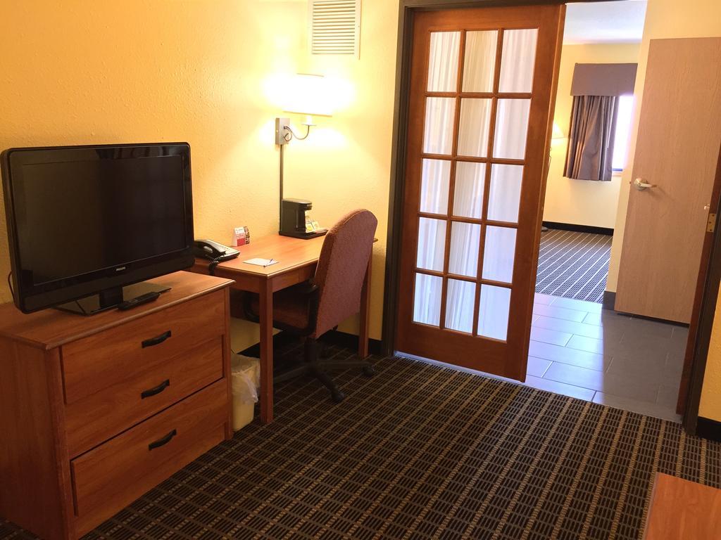 Quality Inn & Suites Harrington - Milford Exteriér fotografie